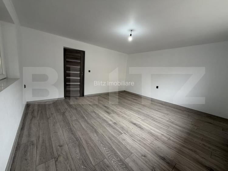 Casă cu 2 camere și un teren de 1000 mp