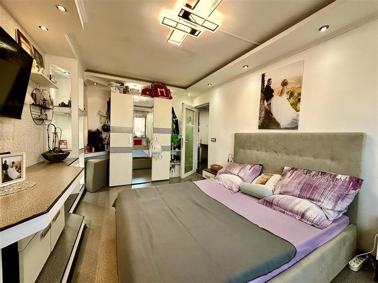 Apartament cu 3 camere decomandat în Aurel Vlaicu