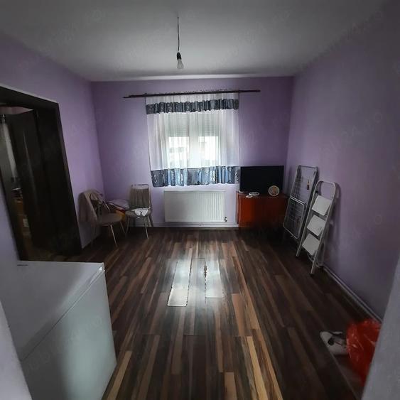 Casă cu 4 camere cu Teren 350 Mp în Șega