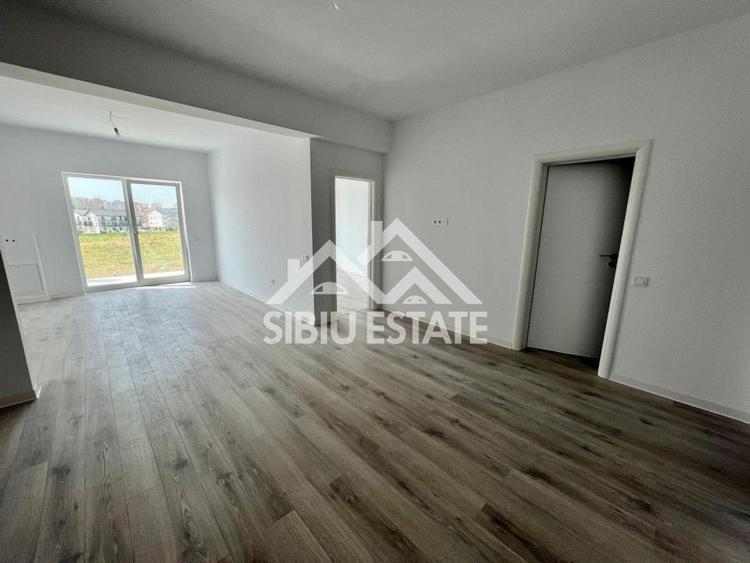 Apartament cu 2 camere decomandat în Șelimbăr — fotografia 1