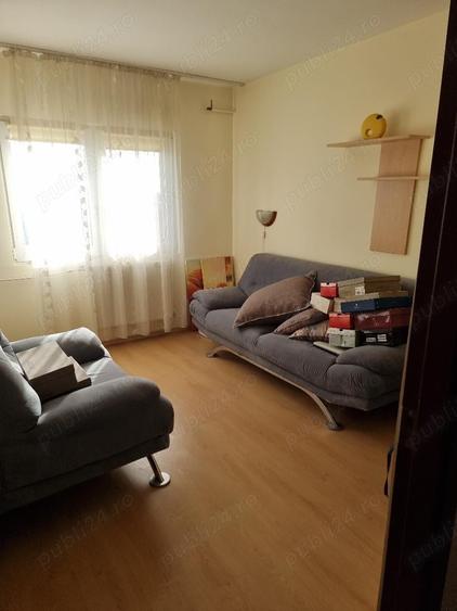 Apartament cu 3 camere în Nufărul