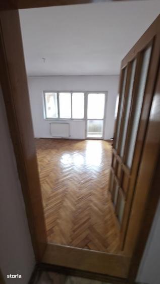 Apartament cu 2 camere în Petros
