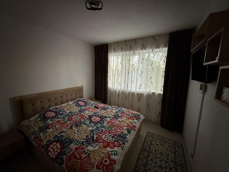 Apartament cu 2 camere semidecomandat în Ultracentral