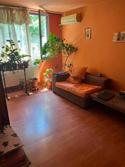 Apartament cu 3 camere decomandat în Brâncoveanu