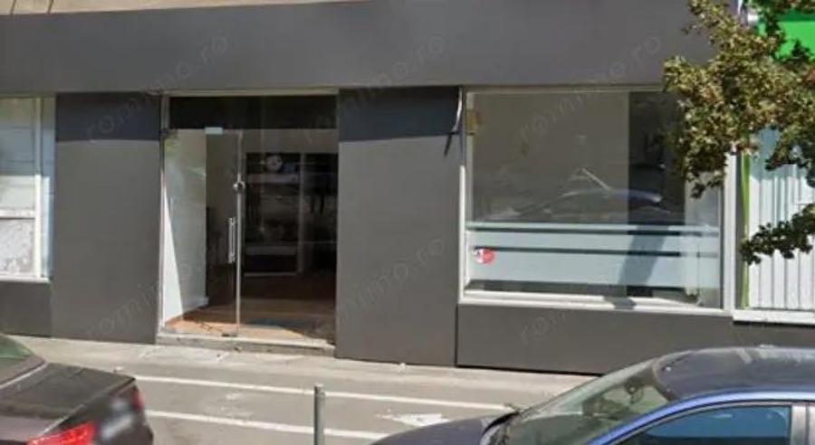 Spațiu comercial, de 140 mp, în Ștefan cel Mare