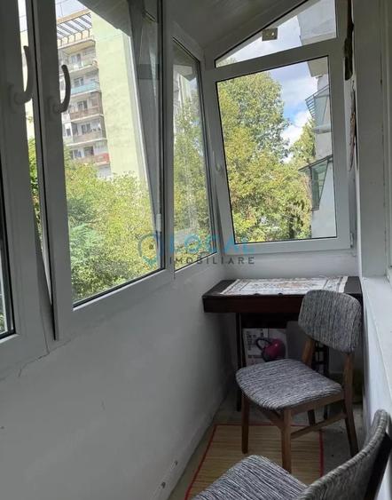 Apartament cu 2 camere semidecomandat, mobilat în Gheorgheni