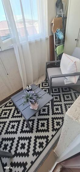 Apartament cu 2 camere decomandat în Colentina