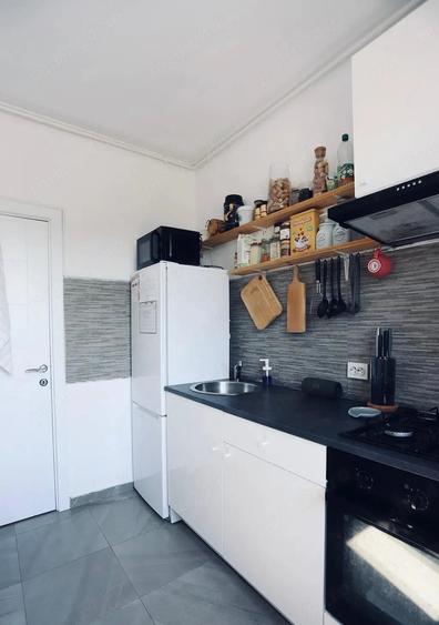 Apartament cu 2 camere decomandat în Păcii