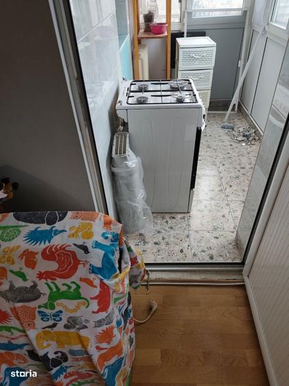 Apartament cu 2 camere decomandat în Crângași