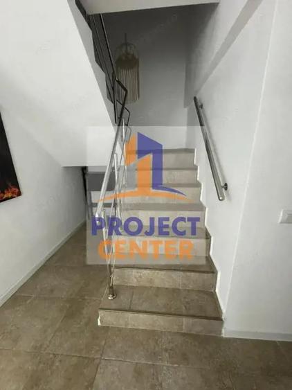 Casă cu 4 camere cu Teren 400 Mp în Ștefănești