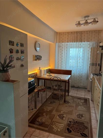 Apartament 4 camere in Turda,centru - 1