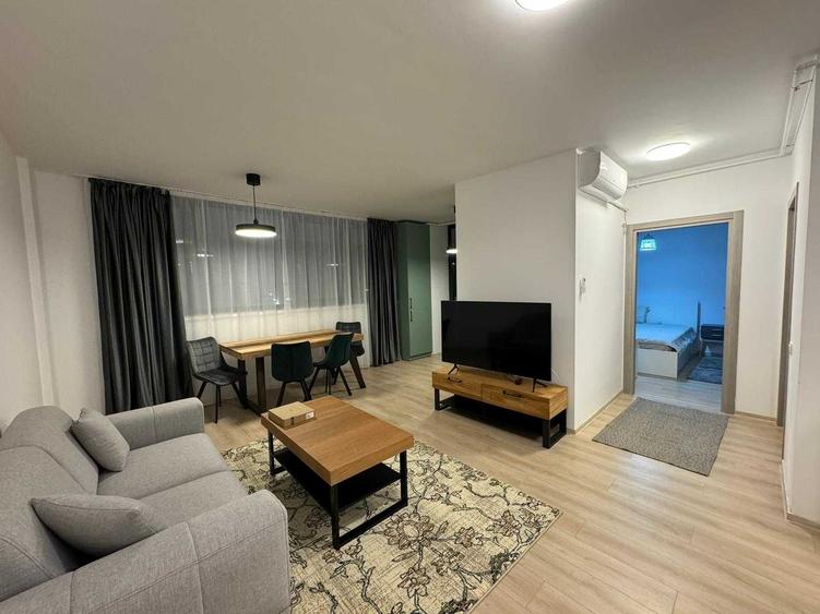 Apartament cu 2 camere decomandat în Central