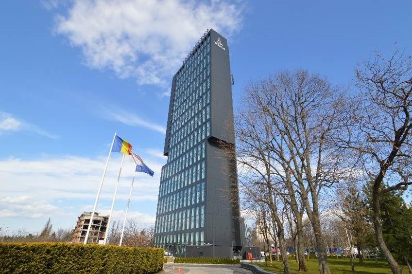 Birou, de 728 mp, în P-ta Presei Libere
