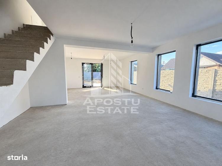 Duplex cu 5 camere, 300 mp teren, de vanzare, la Bazosu Nou - 1