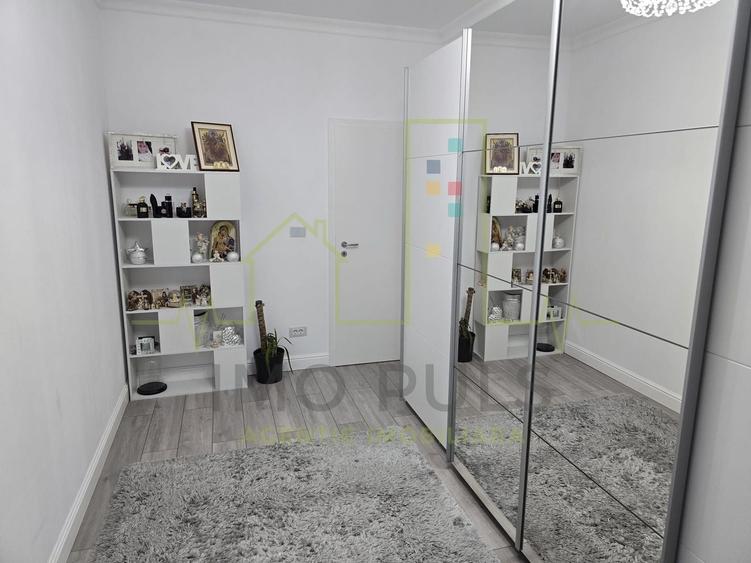 3 Camere. Etaj 1. Mobilat si utilat. 2 locuri de parcare. 2 Bai. 2 Balcoane - 7