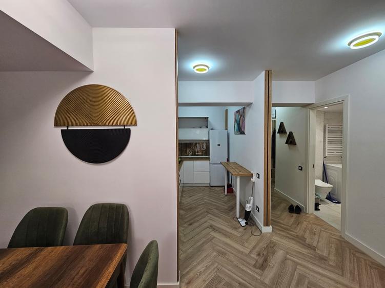 Apartament cu 2 camere decomandat, mobilat în Pipera