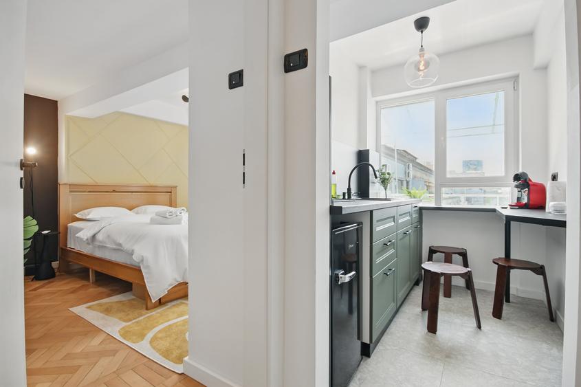 Apartament cu 2 camere decomandat în Romană