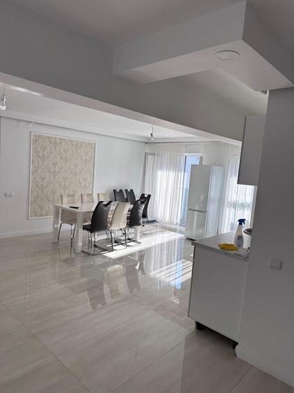 Apartament cu 3 camere în Florești