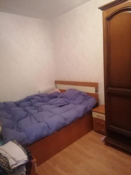 Apartament cu 3 camere semidecomandat în Vest
