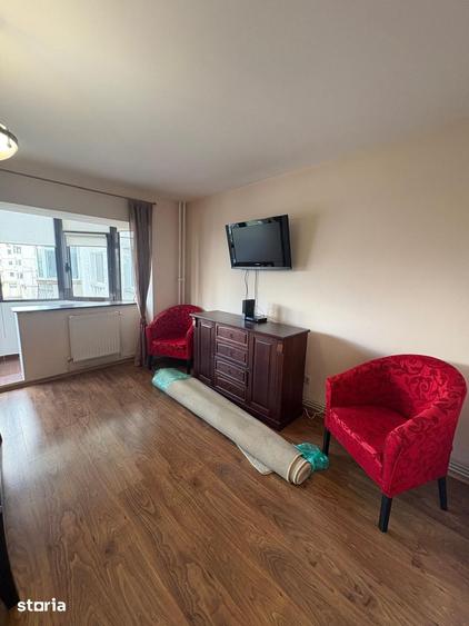 1 cam d 38 mp zona pacurari kaufland 2/8 mob si util 84.900 euro - 2
