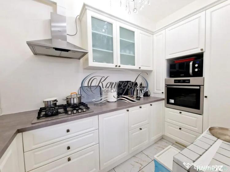 Casă cu 5 camere cu Teren 225 Mp în Câmpului