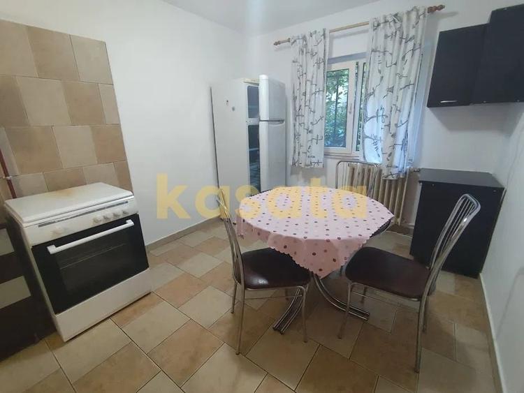 Apartament cu 2 camere decomandat, mobilat în Crângași