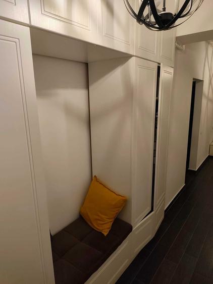 Apartament cu 2 camere decomandat în Roșu