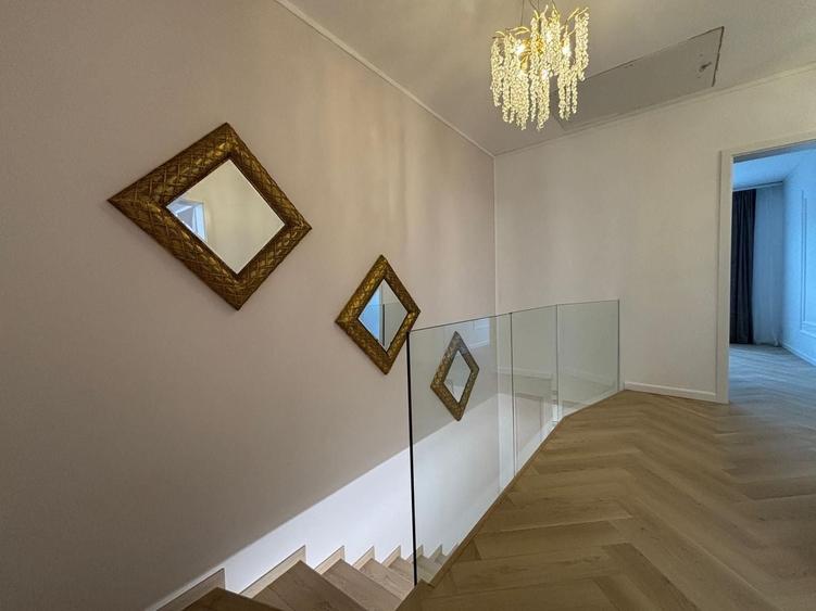 Duplex cu 4 camere cu Canalizare în Șelimbăr