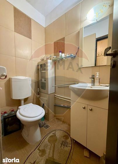 Apartament cu 3 camere decomandat în Tomis Nord