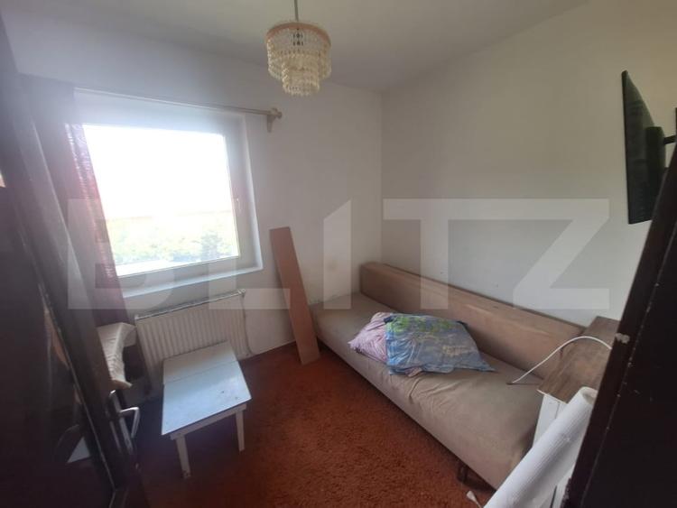 Apartament cu 2 camere semidecomandat în Decebal — fotografia 2