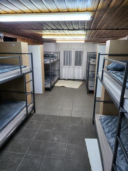 Casă cu 6 camere cu Teren 2000 Mp în Episcopia Bihorului