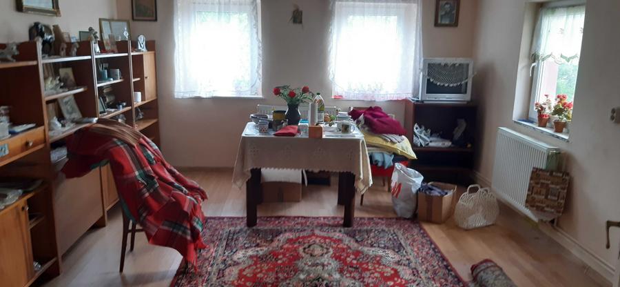 Casă cu 2 camere în Central