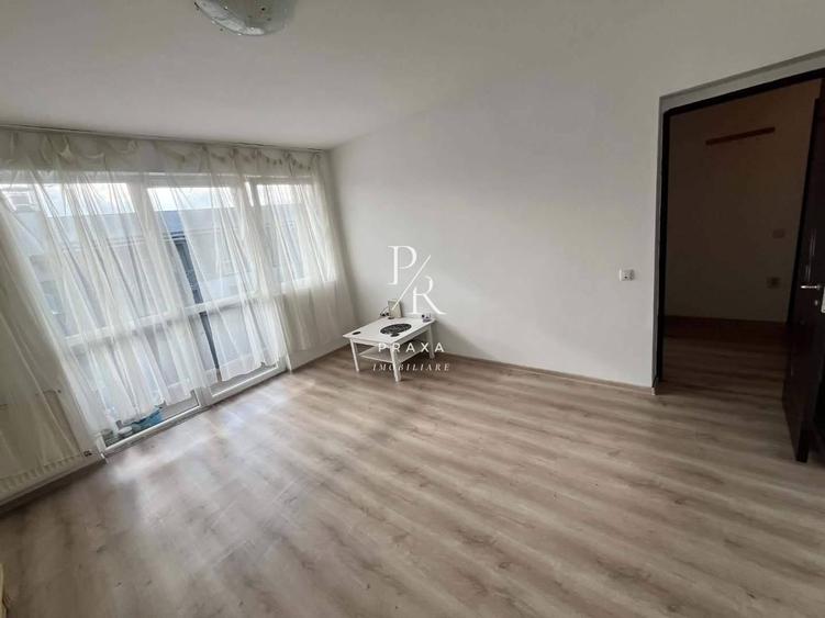 Apartament 2 camere, decomandat, 48 mp, parcare, etaj intermediar zona Florilor! - 1