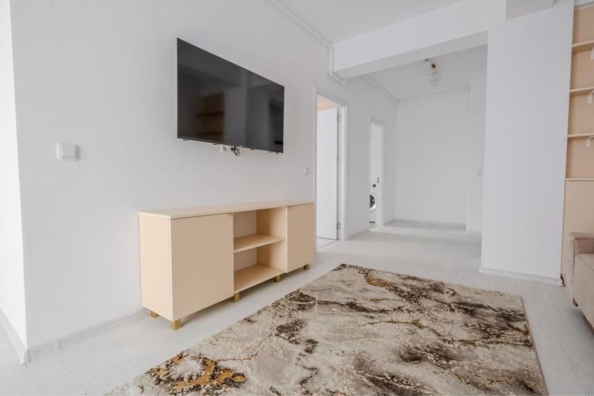 Apartament cu 2 camere semidecomandat în Central