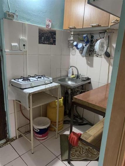 Garsonieră decomandată, mobilată în Buziașului