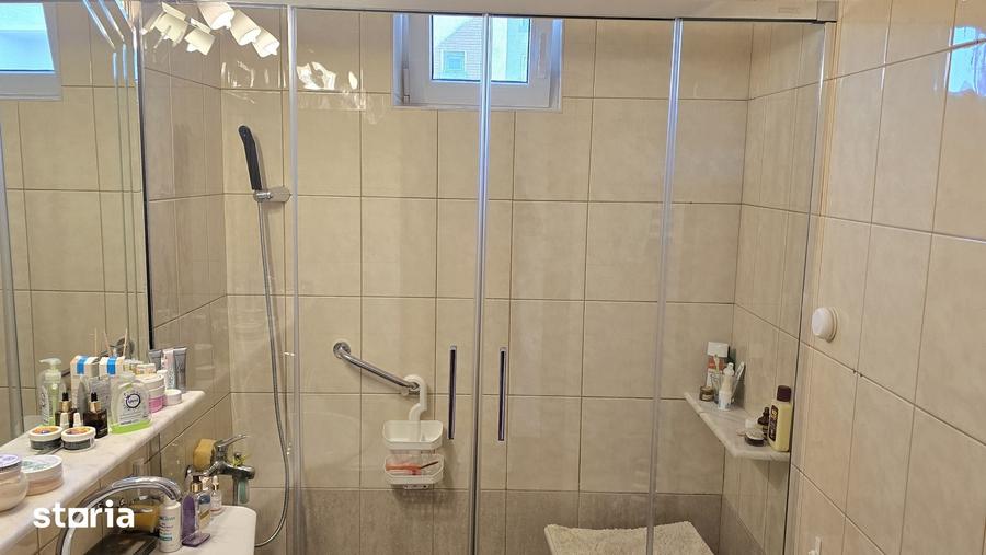 Vand apartament 3 camere dec. GARAJ, Boxa,Deva, Micul Dalas, etaj 2 - 17