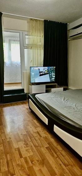 Garsonieră semidecomandată în Micro 40