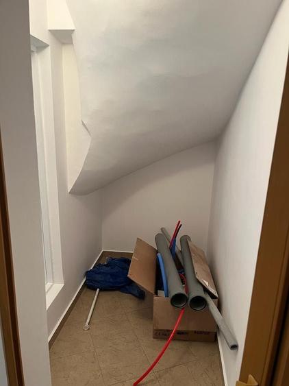 De vanzare apartament 4 camere - sectorul 3 - 8