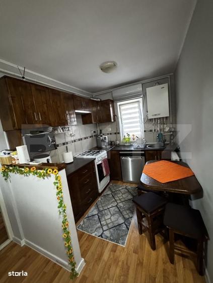 Apartament cu 2 camere decomandat în Curteni
