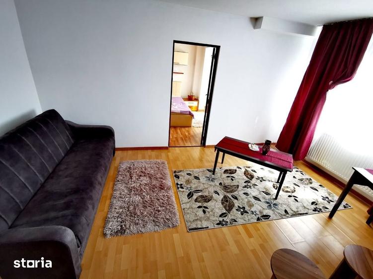 Apartament cu 2 camere nedecomandat în Podu Roș