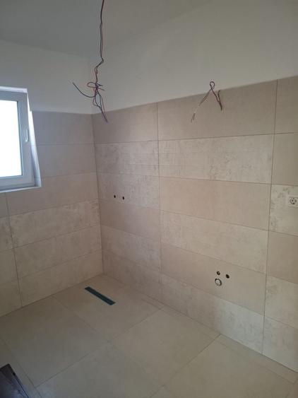 Casă cu 4 camere în Ștefănești