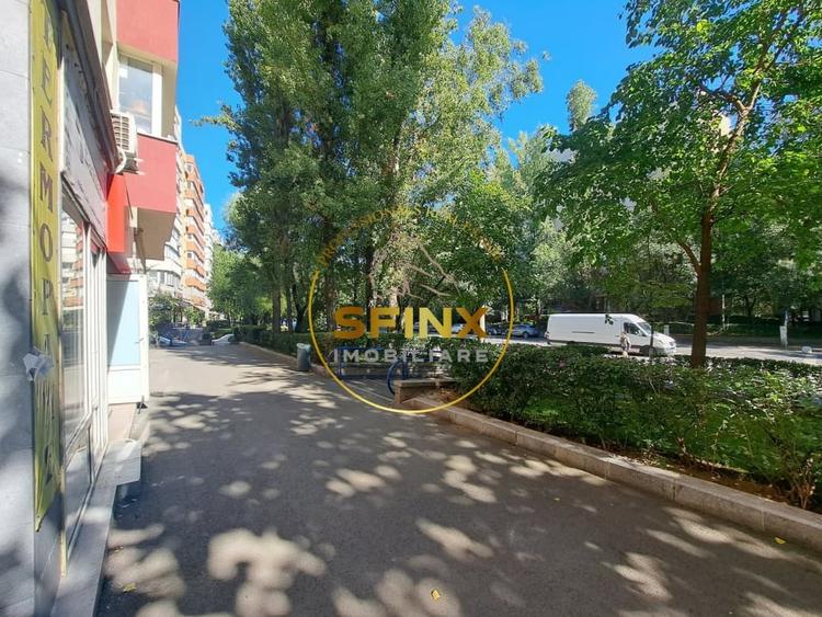 Spațiu comercial, de 53 mp, în Tineretului