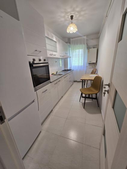 Apartament cu 2 camere decomandat în Bucium