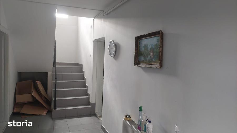 Spațiu comercial, de 150 mp, în Lazaret