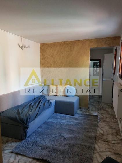 Apartament cu 2 camere decomandat, mobilat în Cișmigiu