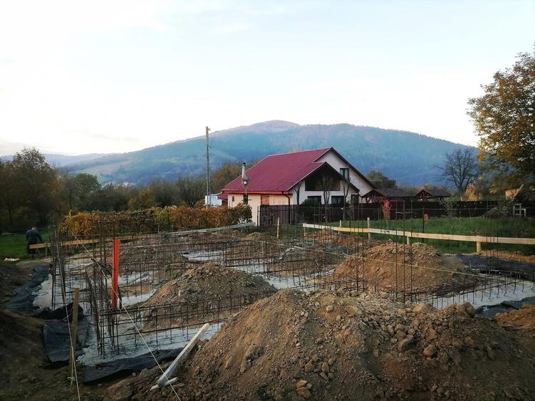 Teren de 3150 mp, în Oanțu