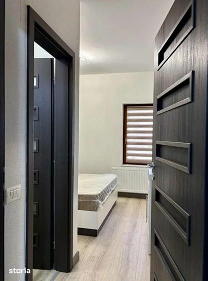 Casă cu 4 camere cu Teren 500 Mp în Central