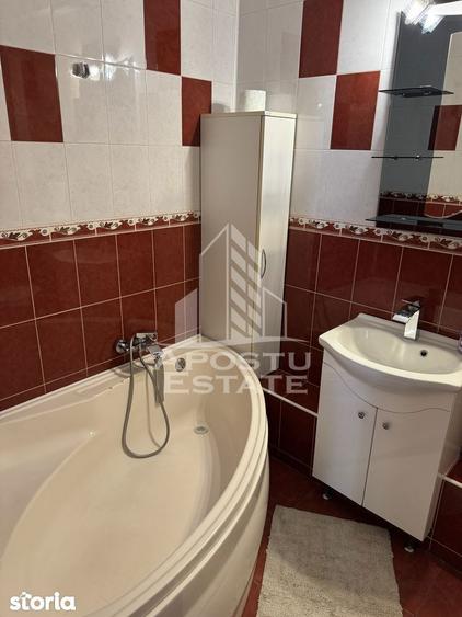 Apartament cu 2 camere, mobilat în Lipovei