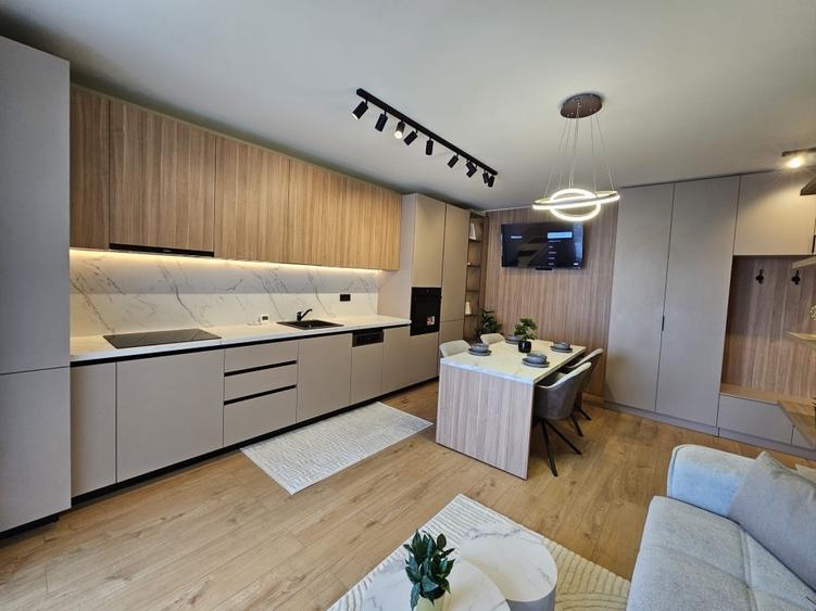 Apartament cu 2 camere semidecomandat în Florești
