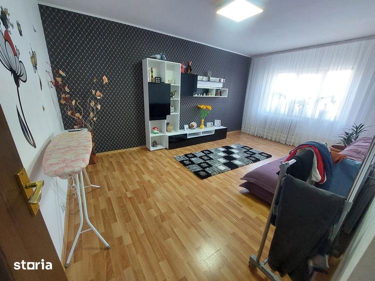 Apartament cu 3 camere în Vest